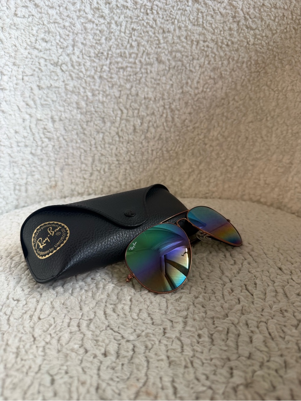 Ray-Ban Women’s sunglasses with case unisex